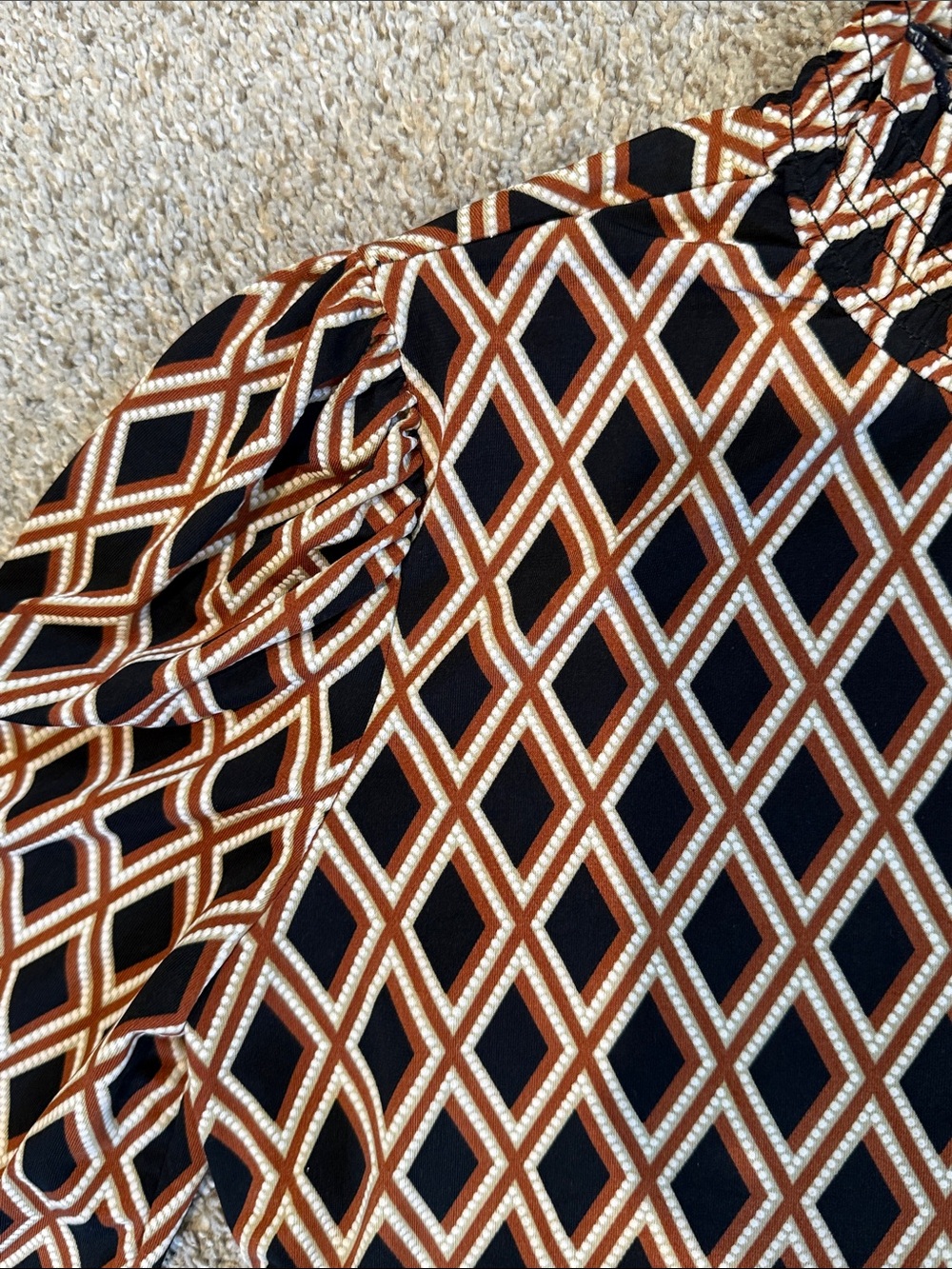 Diamond-Patterned Top - Picture 7 of 10